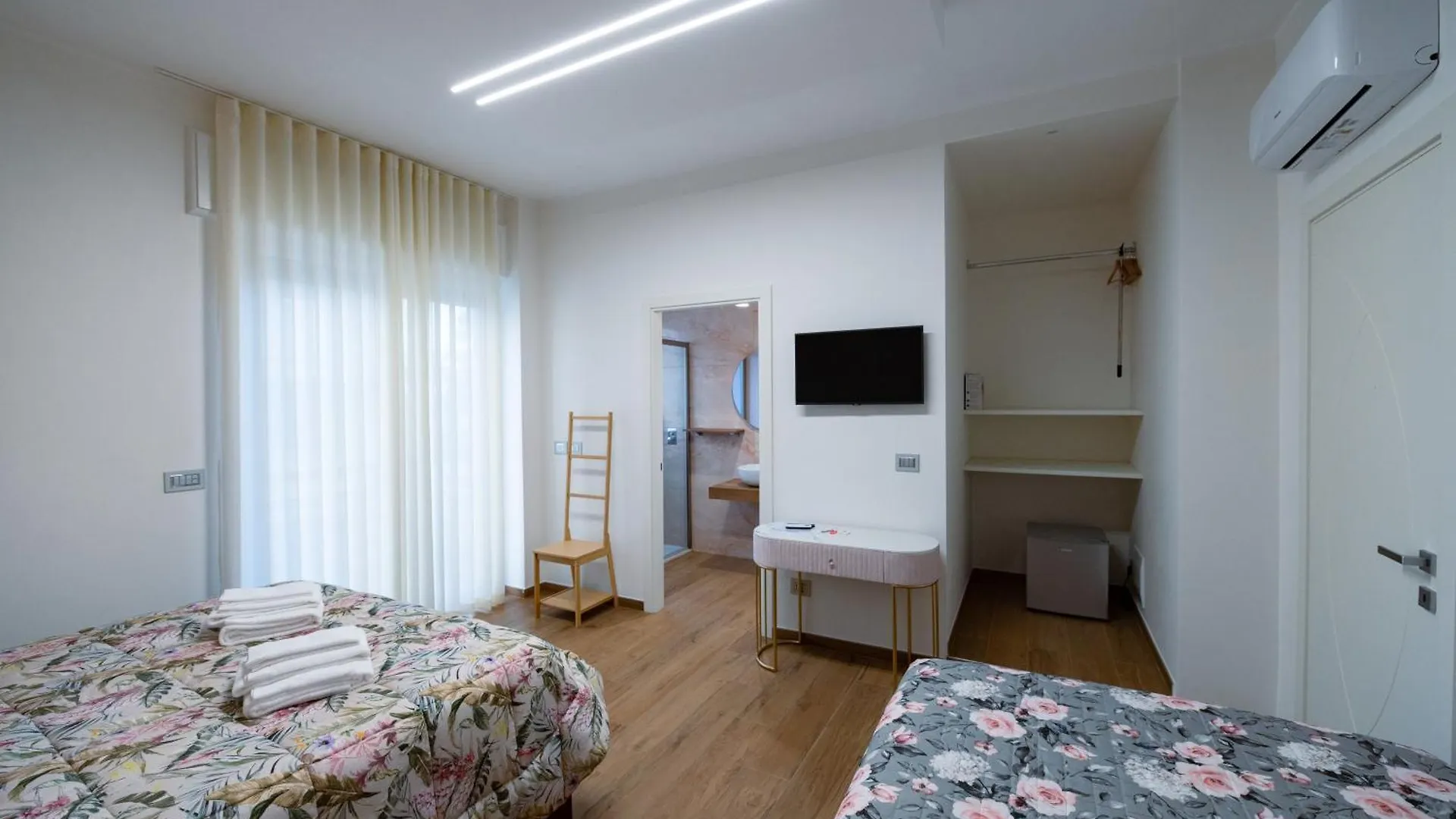 Rosamar Hotel Bari Guest house